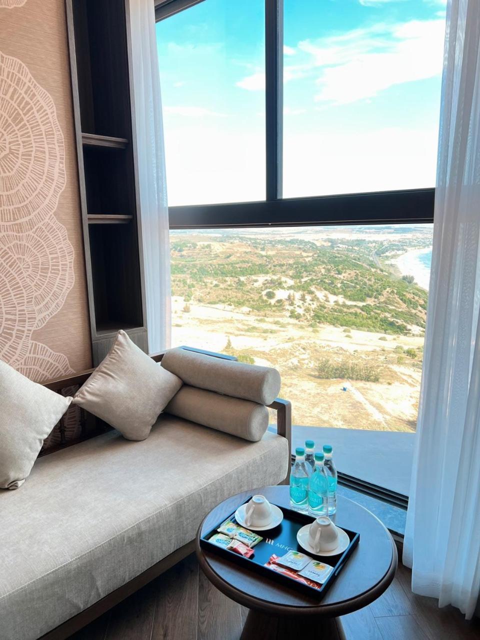 Apec Mandela Wyndham Mui Ne Hotel Ap Long Son Bagian luar foto