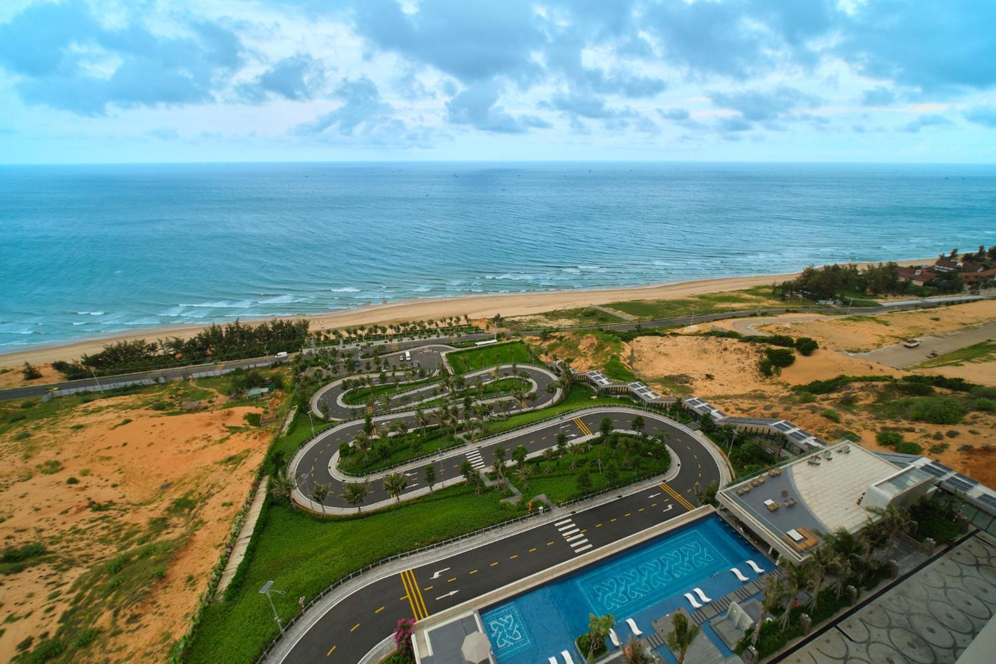 Apec Mandela Wyndham Mui Ne Hotel Ap Long Son Bagian luar foto